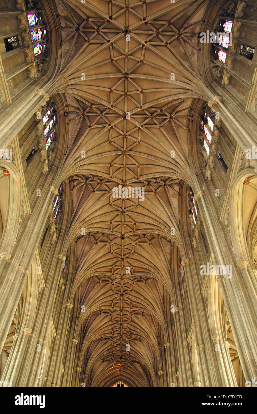 Plafond de la nef, la Cathédrale de Canterbury, Canterbury, ville de Canterbury, Kent, England, United Kingdom Banque D'Images