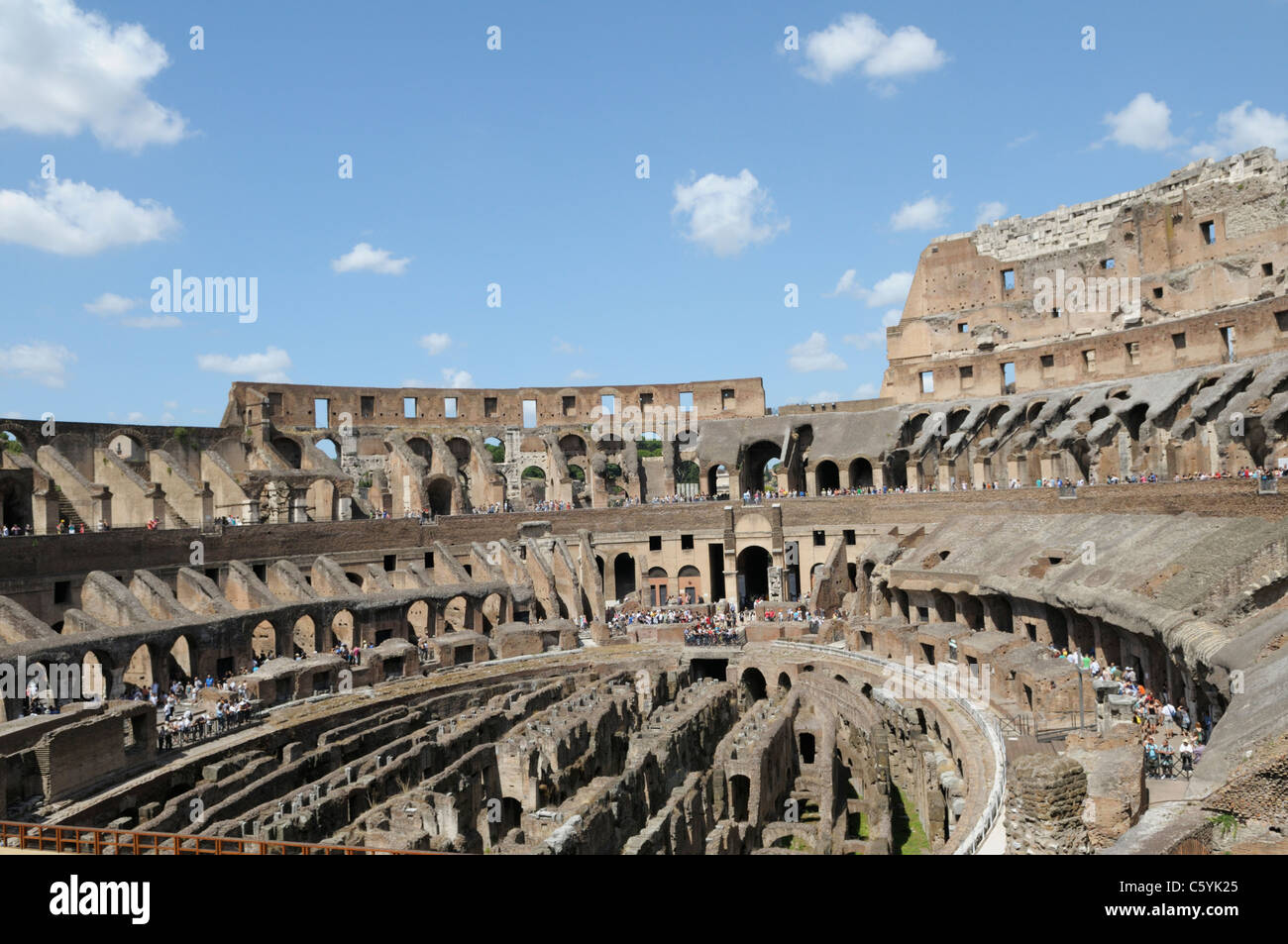L'intérieur du Colisée romain, Rome Banque D'Images