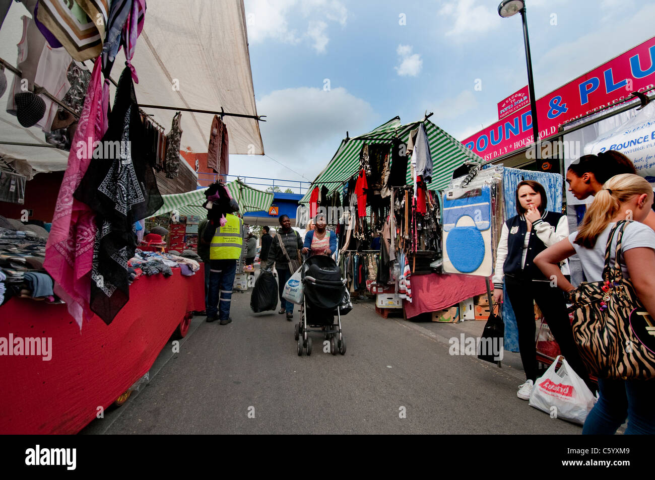 Multicultural Marché de Brixton, dans le sud de Londres Banque D'Images