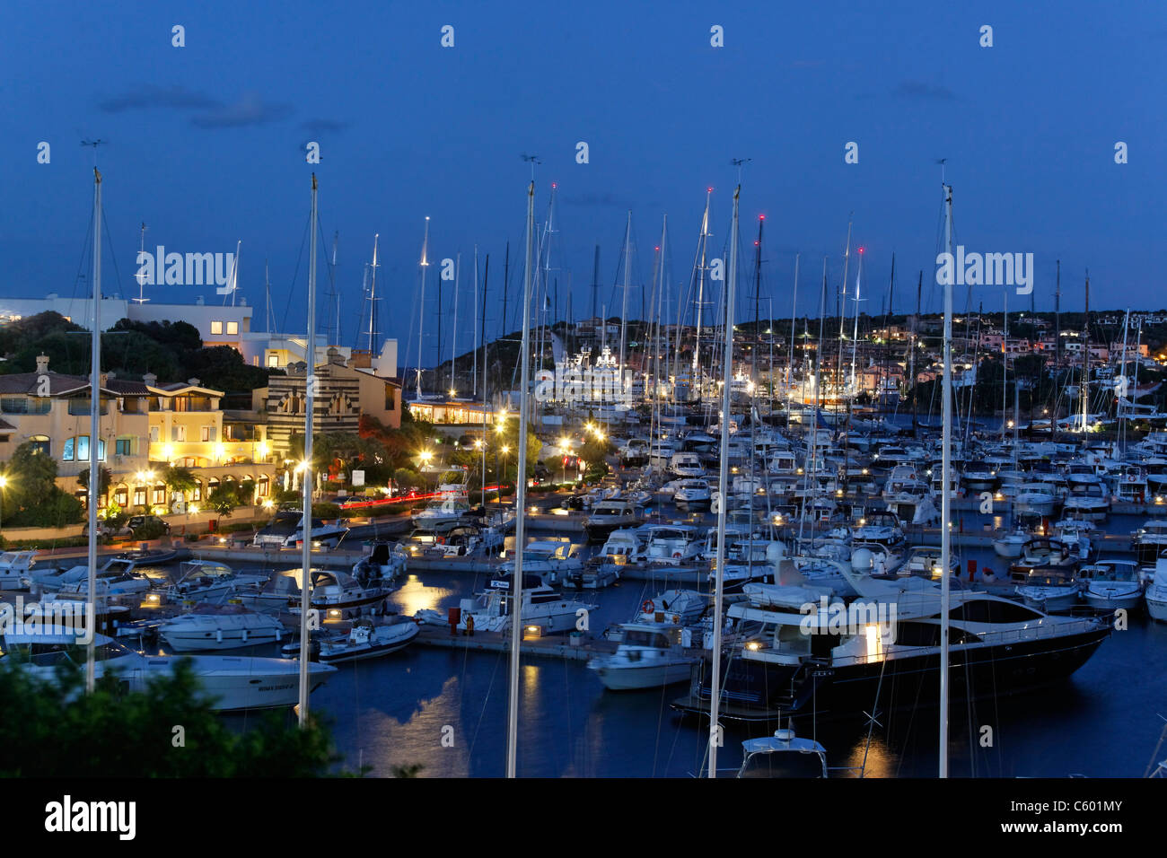 Italie Sardaigne Costa Smeralda Porto Cervo , Port de plaisance de Marina Banque D'Images