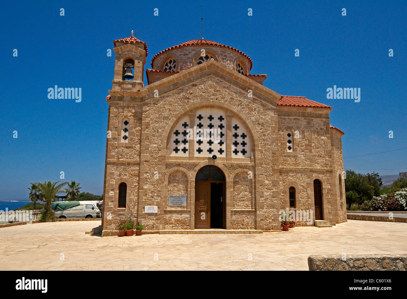 L'église pittoresque de St George à Agios Georgios, au sud de Chypre Banque D'Images