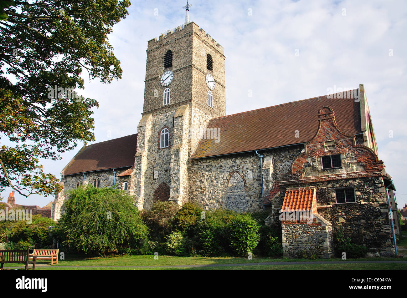 Église Saint Pierre, Sandwich, Kent, Angleterre, Royaume-Uni Banque D'Images