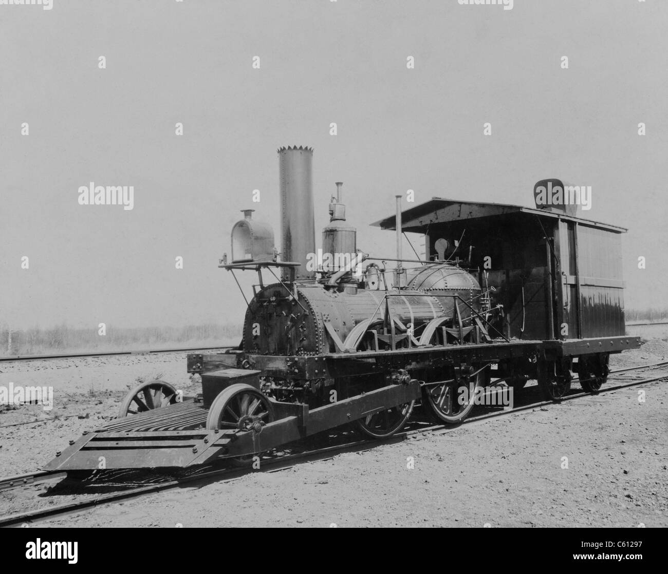 La locomotive John Bull est un est un chemin de fer construit machine à vapeur qui exploité aux États-Unis, de 1831 à 1866. Elle a été construite par Robert Stephenson and Company et exploités pour le Camden et Amboy Railroad, le premier chemin de fer dans le New Jersey. Banque D'Images