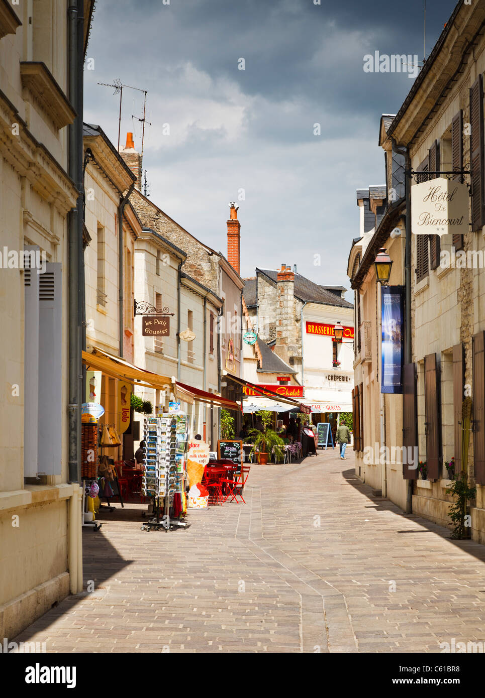 Scène de rue à Azay le Rideau Village / ville, Indre et Loire, France,  Europe Photo Stock - Alamy