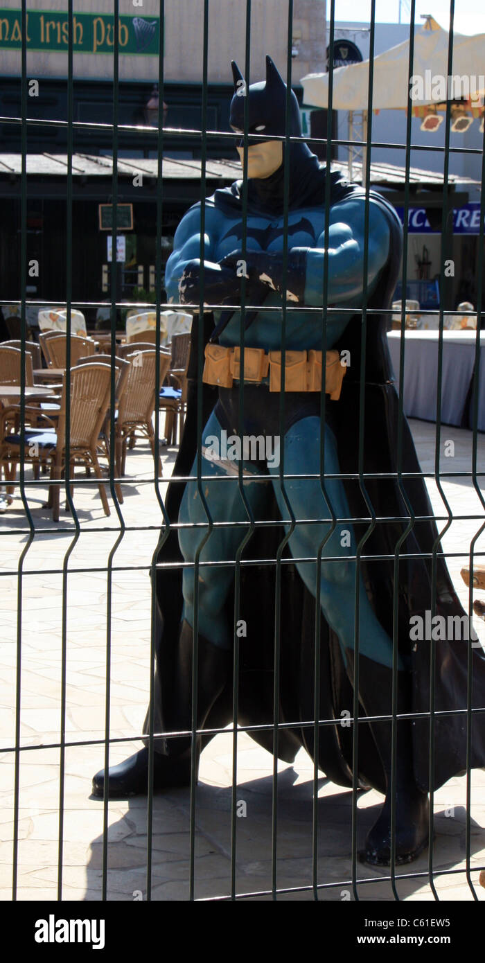 Batman derrière les barreaux Banque D'Images