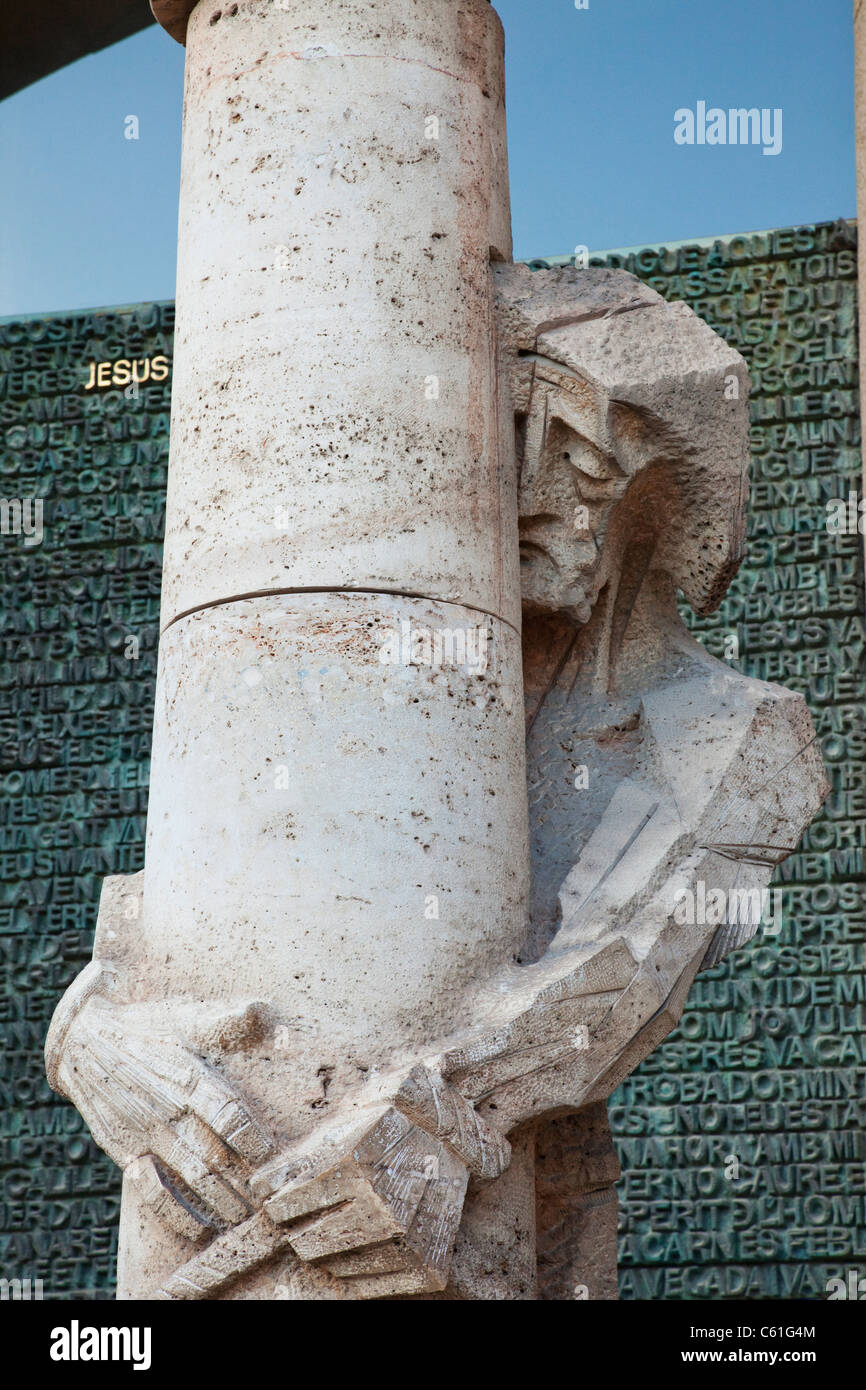 Espagne, Barcelone, Sagrada Familia, flagellation du Christ Statue Banque D'Images