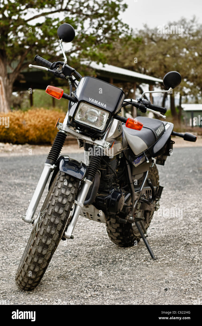 Moto Yamaha TW200 Banque D'Images