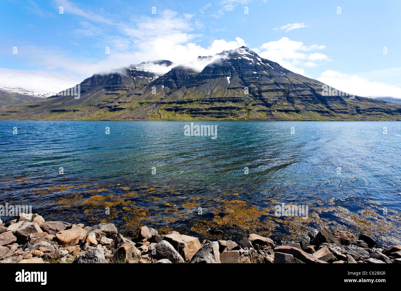 Le paysage dans le Eastfjords près de Seydisfjordur Islande, village Banque D'Images