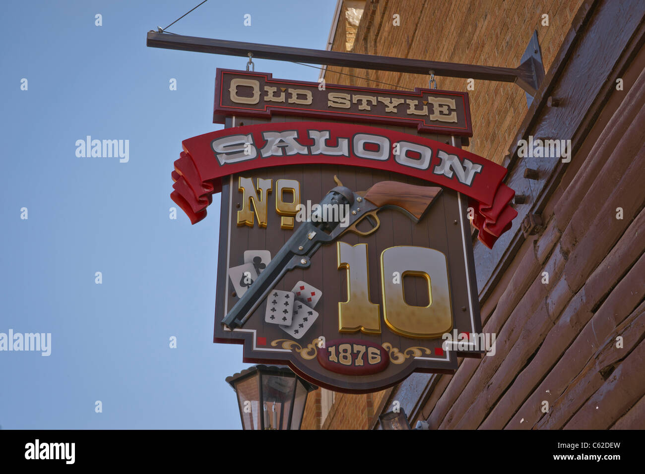 Panneau Saloon 10 dans la ville historique de Deadwood Black Hills bienvenue en Dakota du Sud SD images photos vente pour sur alamy aux États-Unis US haute résolution Banque D'Images