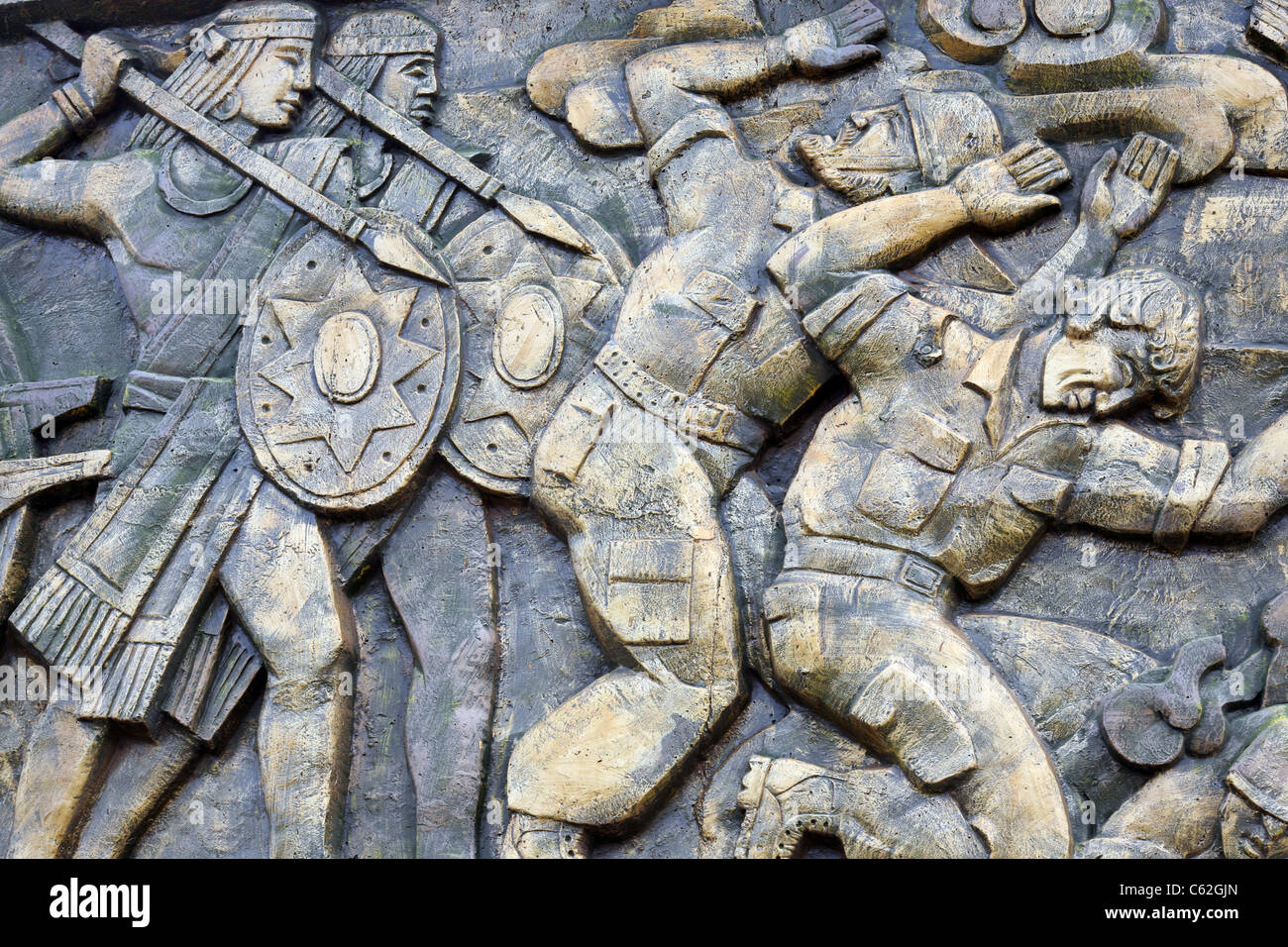 Sculpture représentant des scènes antiques de Vietnamiens surmontant les envahisseurs étrangers. Banque D'Images