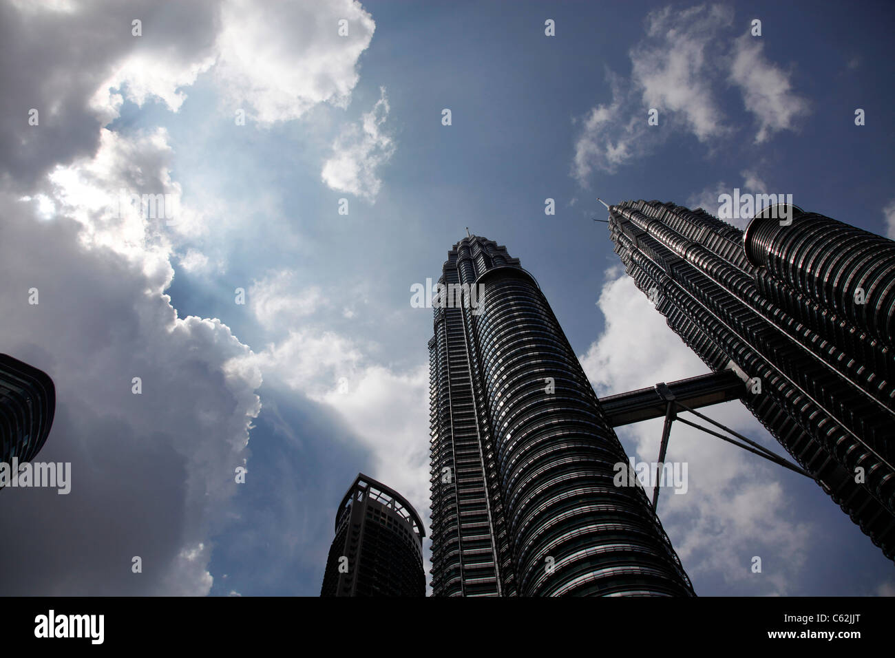 Menaces sur les Tours Petronas, KLCC, Kuala Lumpur, Malaisie Banque D'Images
