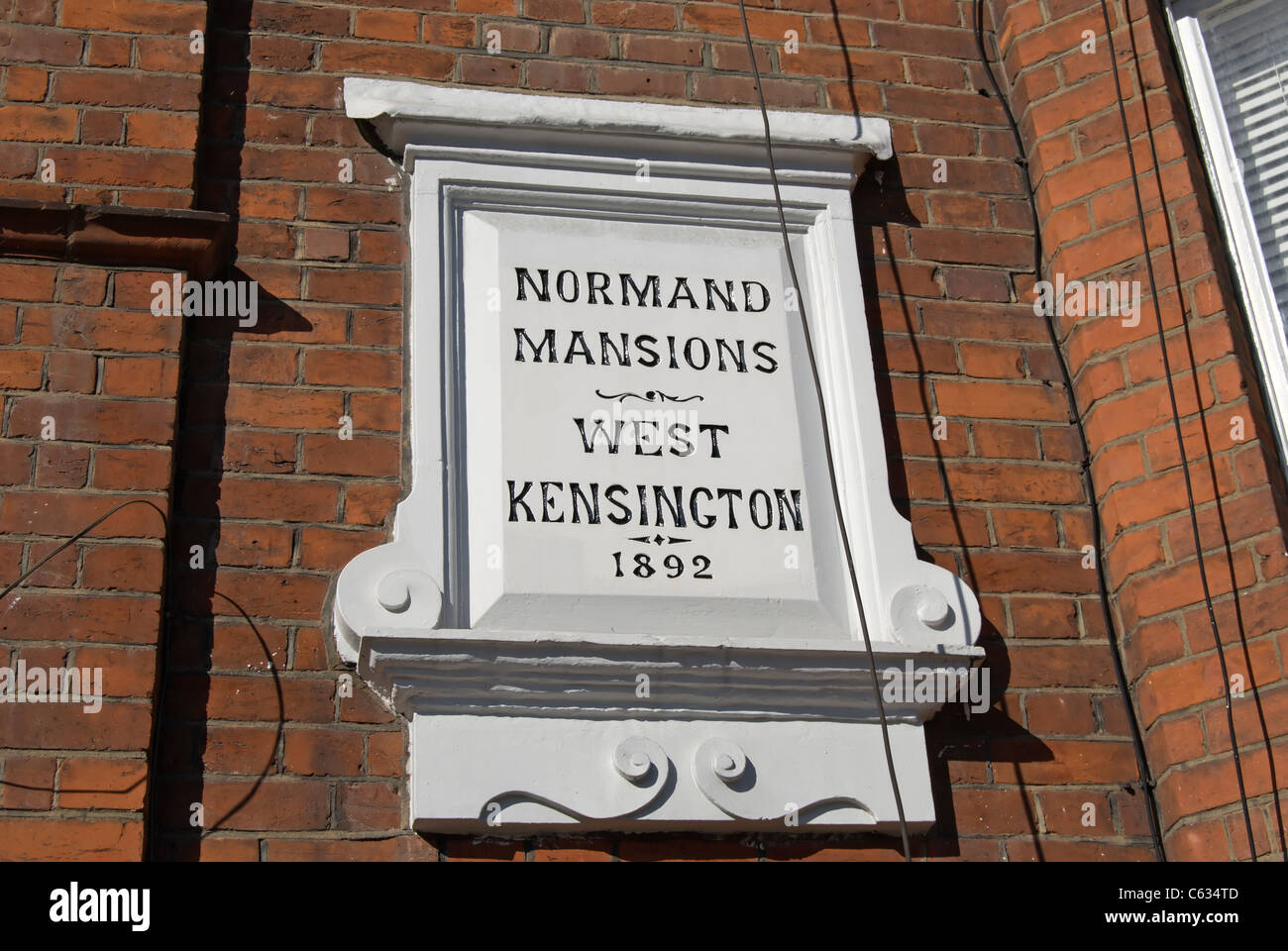 Plaque murale marquant normand mansions, West Kensington, et affichant la date, 1892, de contruction Banque D'Images