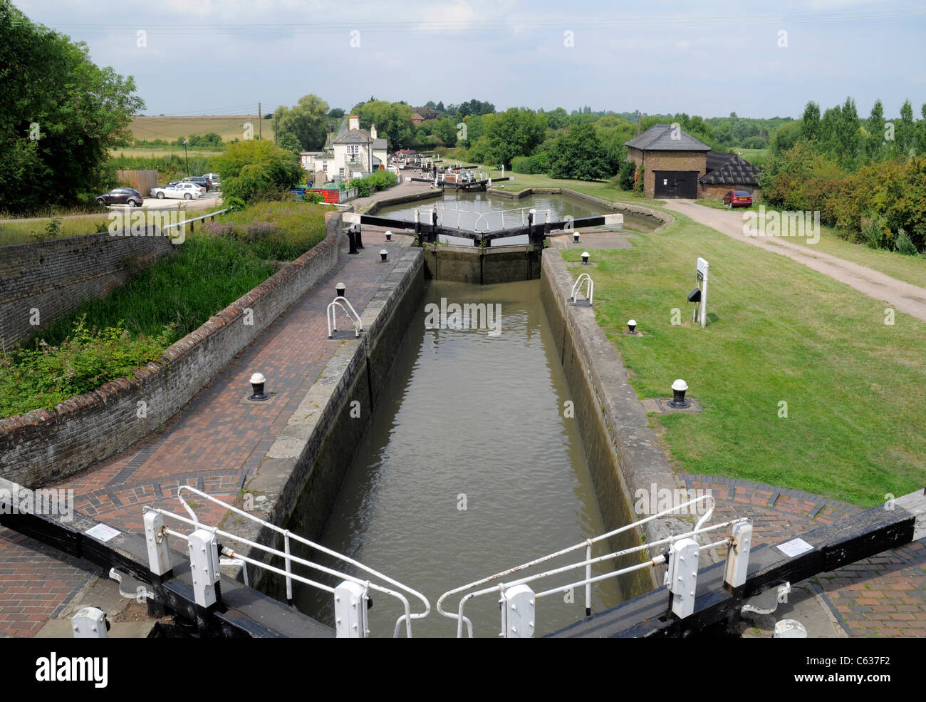 Les trois écluses sur le Canal Grand Union, près de Soulbury et Stoke Hammond - entre Milton Keynes et Leighton Buzzard Banque D'Images