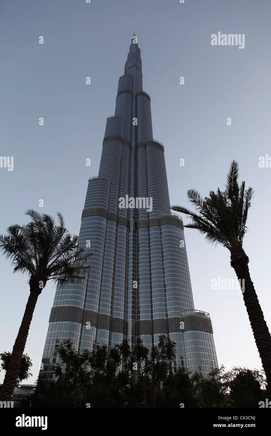 Burj Khalifa est le bâtiment le plus haut du monde, À DUBAÏ, ÉMIRATS ARABES UNIS Banque D'Images