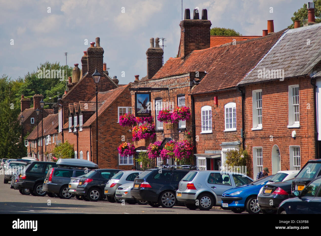 Vieille ville d'Amersham high street avec l'Aigle pub Banque D'Images