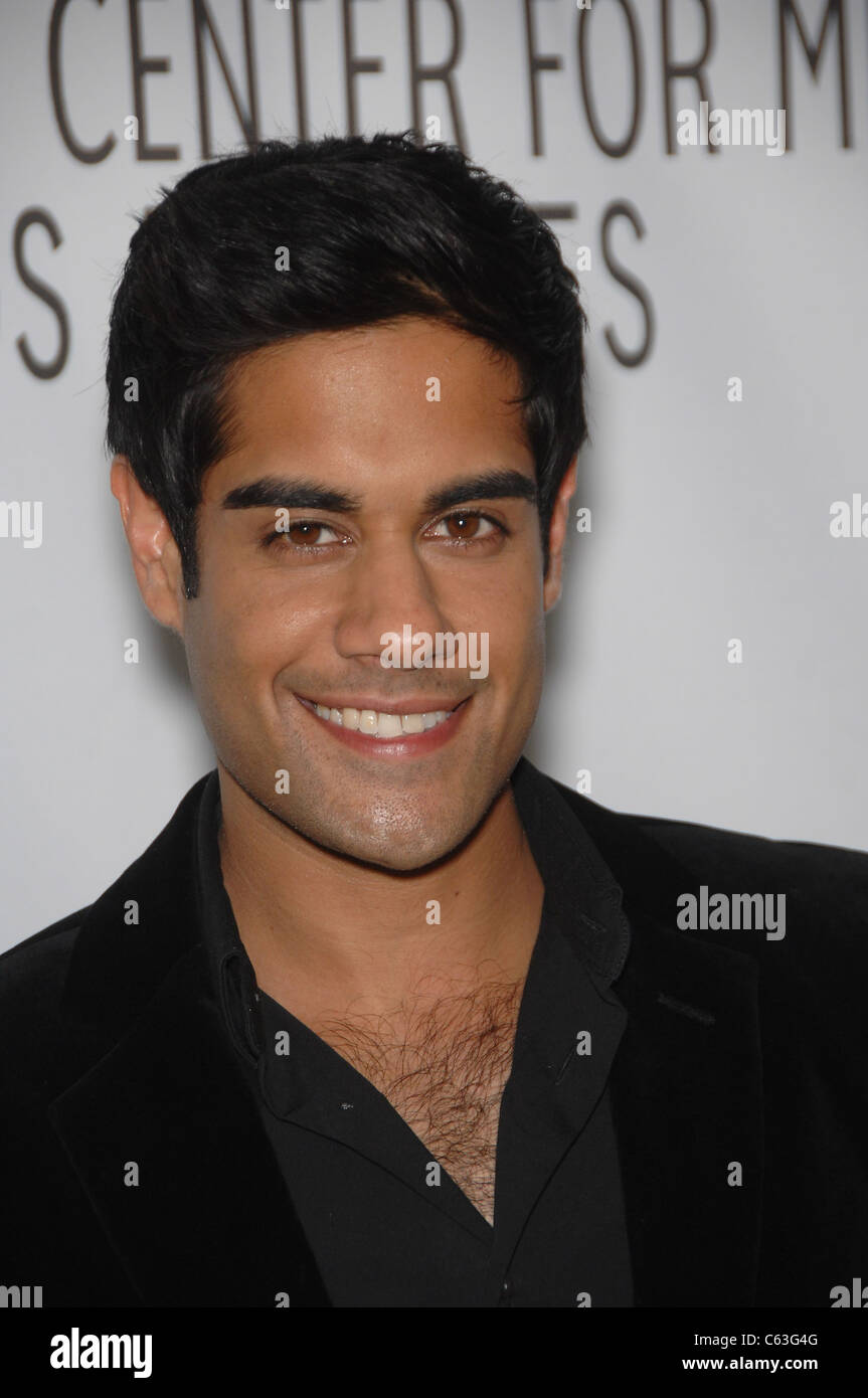 Sacha Dhawan aux arrivées pour PaleyFest 2010 Aperçu de l'extérieur, Paley Center for Media, Los Angeles, CA Septembre 9, 2010. Banque D'Images