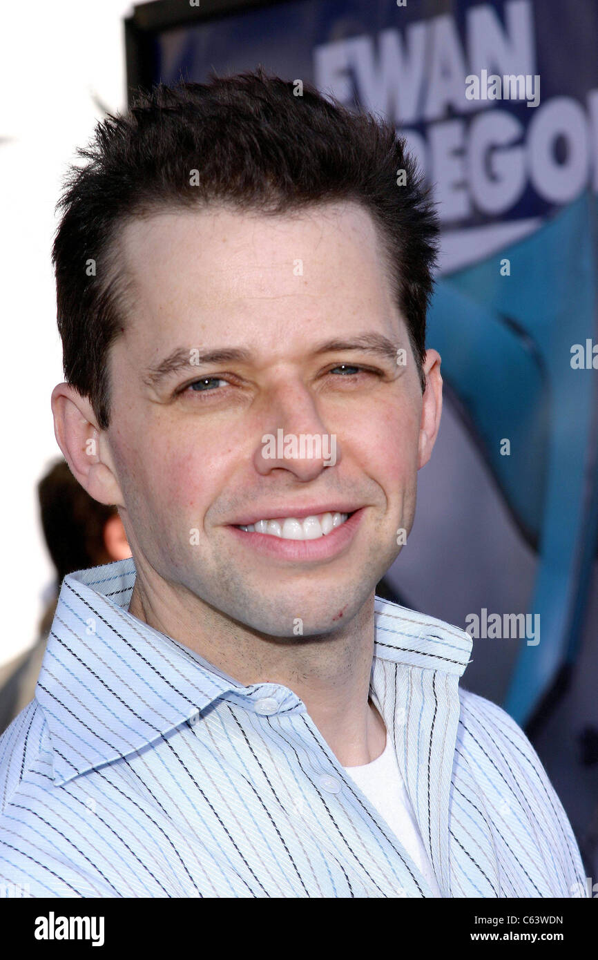 Jon Cryer aux arrivées pour robots Premiere, Mann Village Theatre, Westwood, CA, le 6 mars 2005. Photo par : Effie Naddel/Everett Collection Banque D'Images