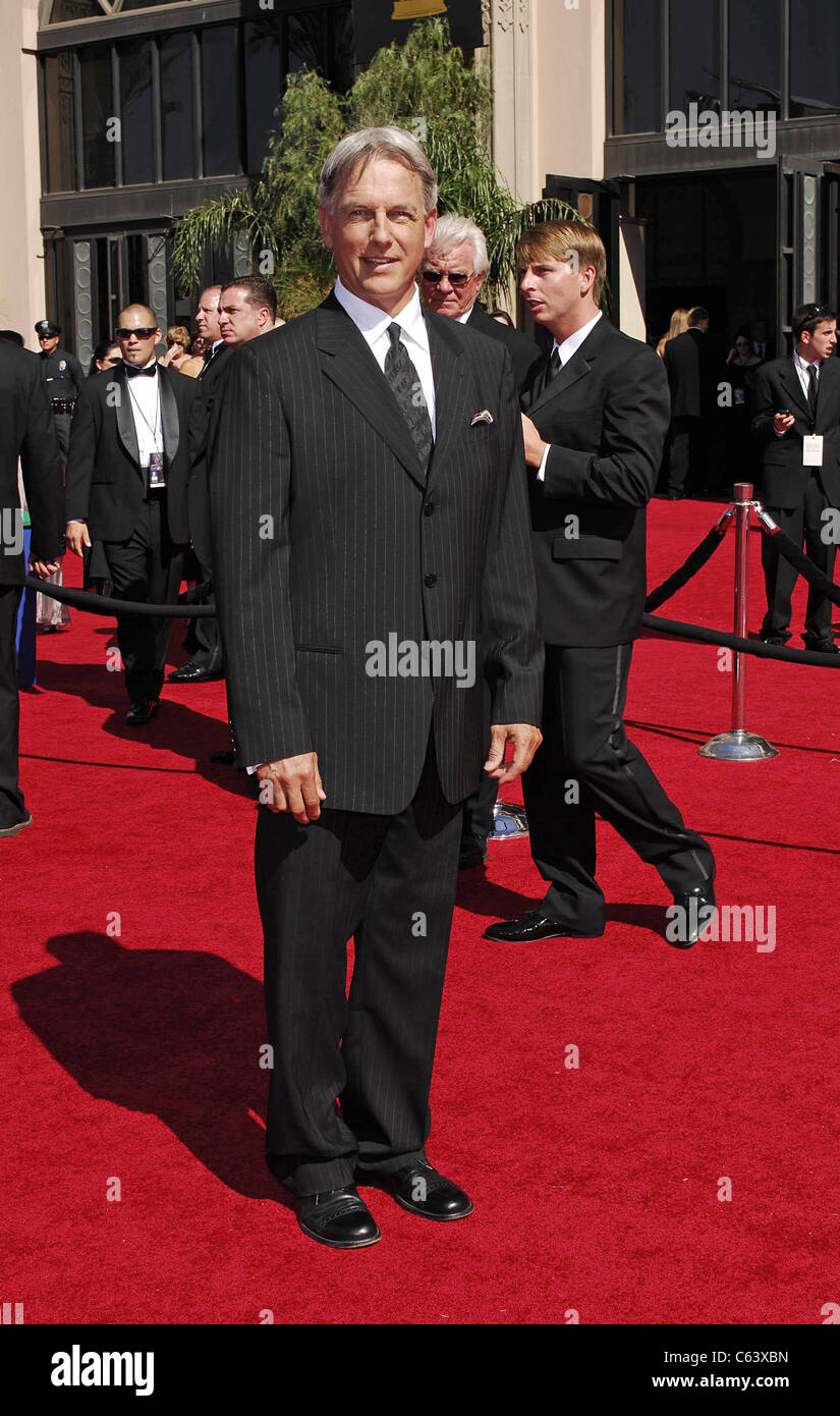 Mark Harmon au niveau des arrivées pour les arrivées - Le 59e Primetime Emmy Awards annuels, le Shrine Auditorium, Los Angeles, CA, Septembre Banque D'Images