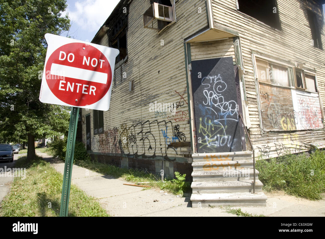 Abandonner les maisons sont une chose commune dans de nombreuses régions de Detroit, Michigan. Brightmoor quartier. Banque D'Images