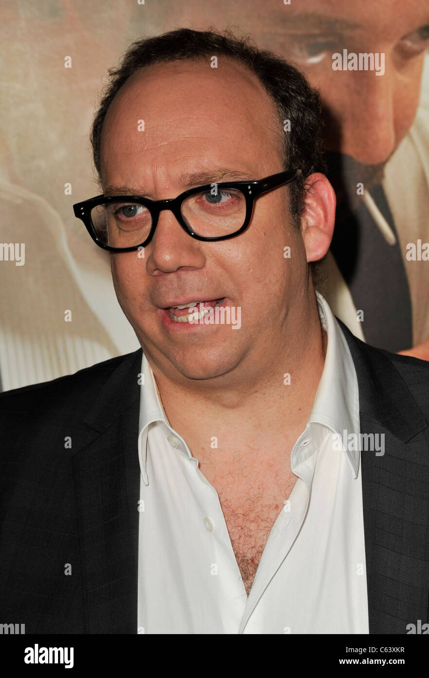 Paul Giamatti au niveau des arrivées pour le Festival de l'élément central Gala - Barney's Version Premiere, l'Egyptian Theatre, Los Angeles, CA 6 novembre 2010. Photo par : Robert Kenney/Everett Collection Banque D'Images