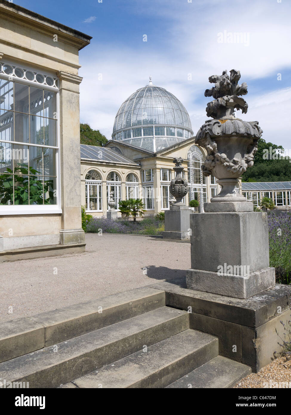 L'extérieur de la grande véranda à Syon Park construit par Charles Fowler en 1826 Banque D'Images