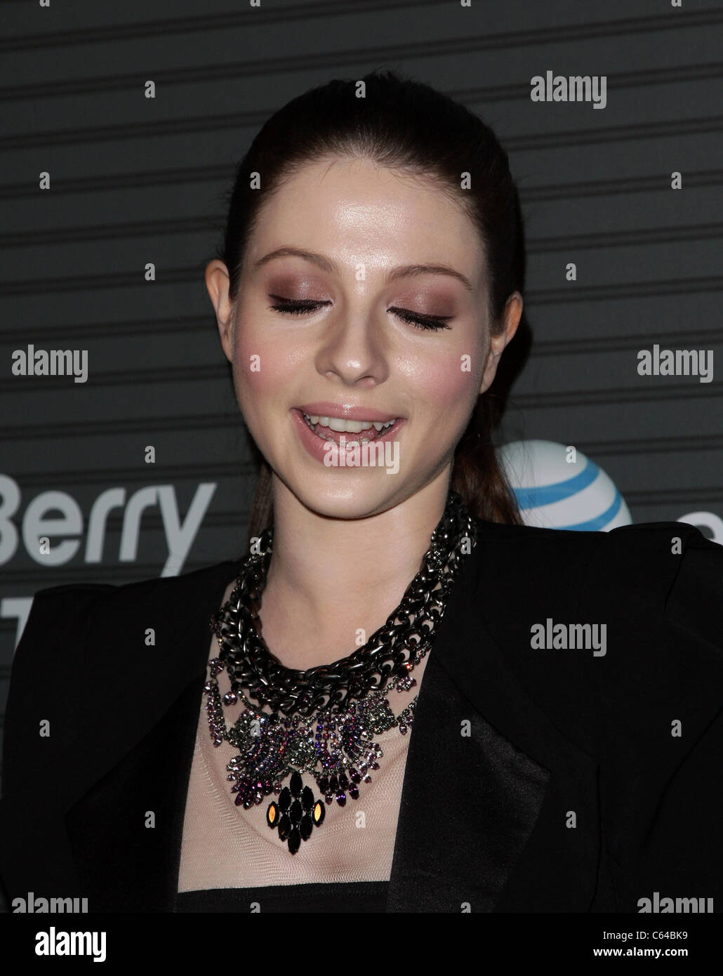 Michelle Trachtenberg au niveau des arrivées pour BlackBerry Torch Fête de lancement, le Musée de l'architecture et du Design, Los Angeles, CA 11 août 2010. Photo par : Adam Orchon/Everett Collection Banque D'Images