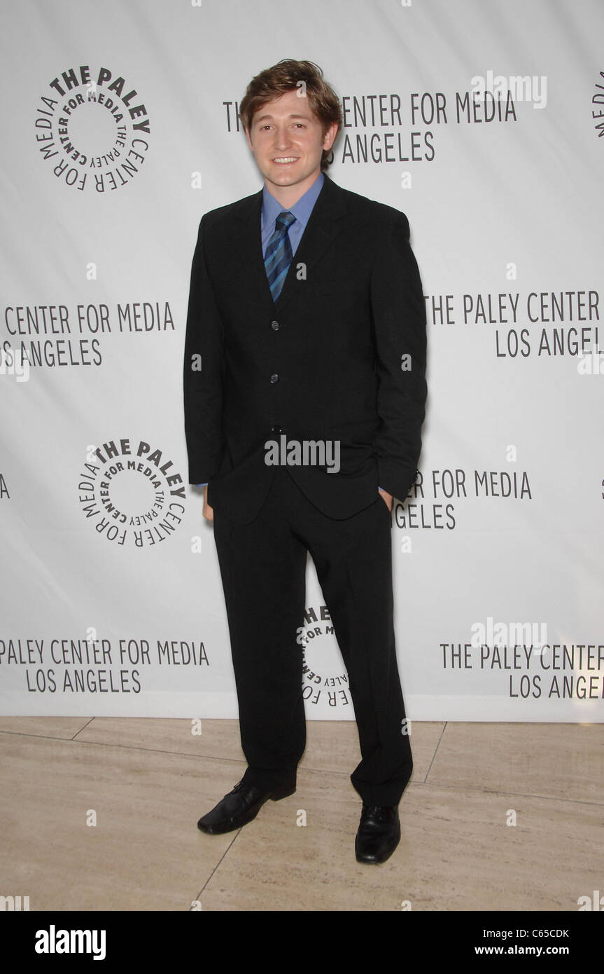 Lucas Neff pour des arrivées au PaleyFest Automne 2010 FOX TV aperçu parti, le Paley Center for Media, Los Angeles, CA Septembre 13, 2010. Photo par : Michael Germana/Everett Collection Banque D'Images