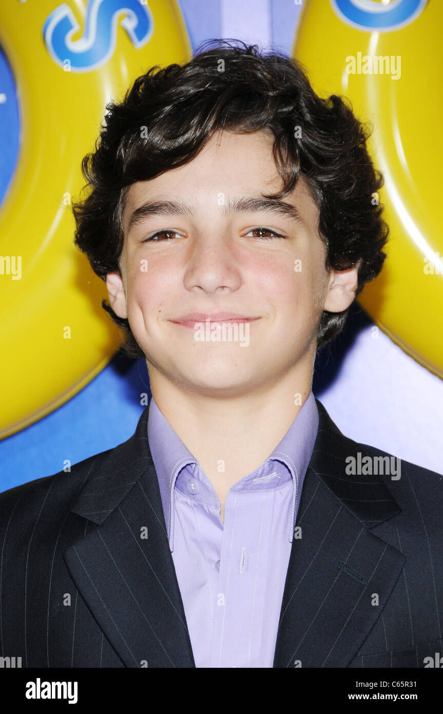 Jake Goldberg aux arrivées pour grandes personnes Premiere, le Ziegfeld Theatre, New York, NY Le 23 juin 2010. Photo par : Desiree Navarro/Everett Collection Banque D'Images