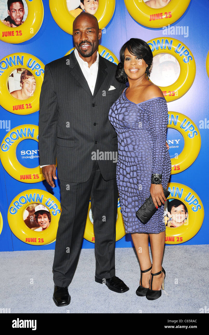 Niecy Nash aux arrivées pour grandes personnes Premiere, le Ziegfeld Theatre, New York, NY Le 23 juin 2010. Photo par : Desiree Navarro/Everett Collection Banque D'Images