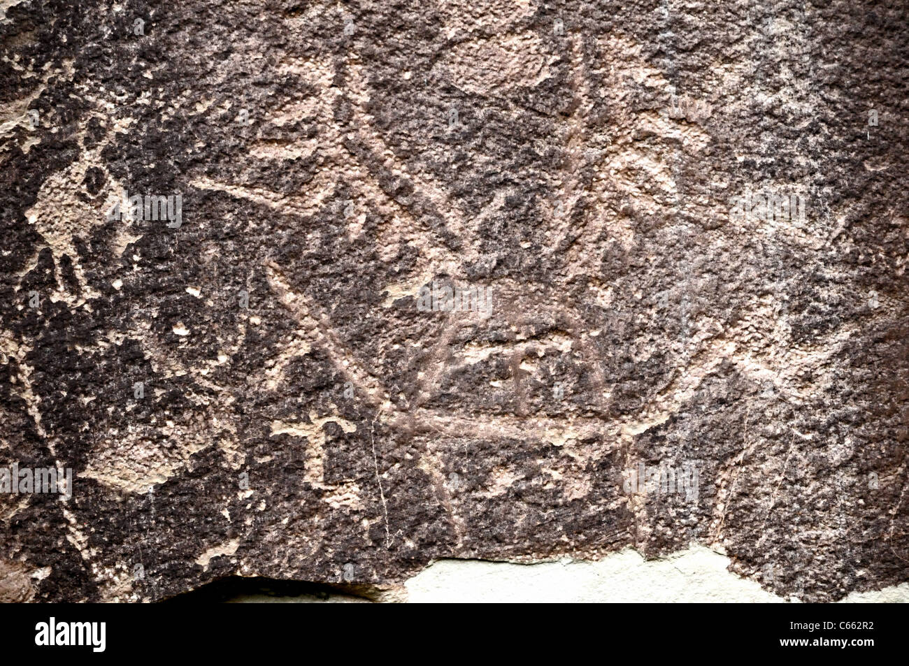 Pétroglyphes attribués à la Fremont Indians dans Capitol Reef National Park Banque D'Images