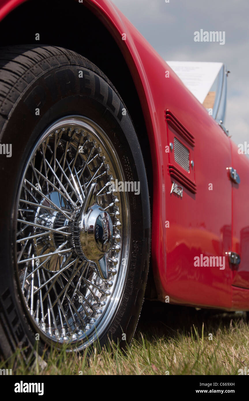 Voitures classiques à une exposition de voiture Banque D'Images