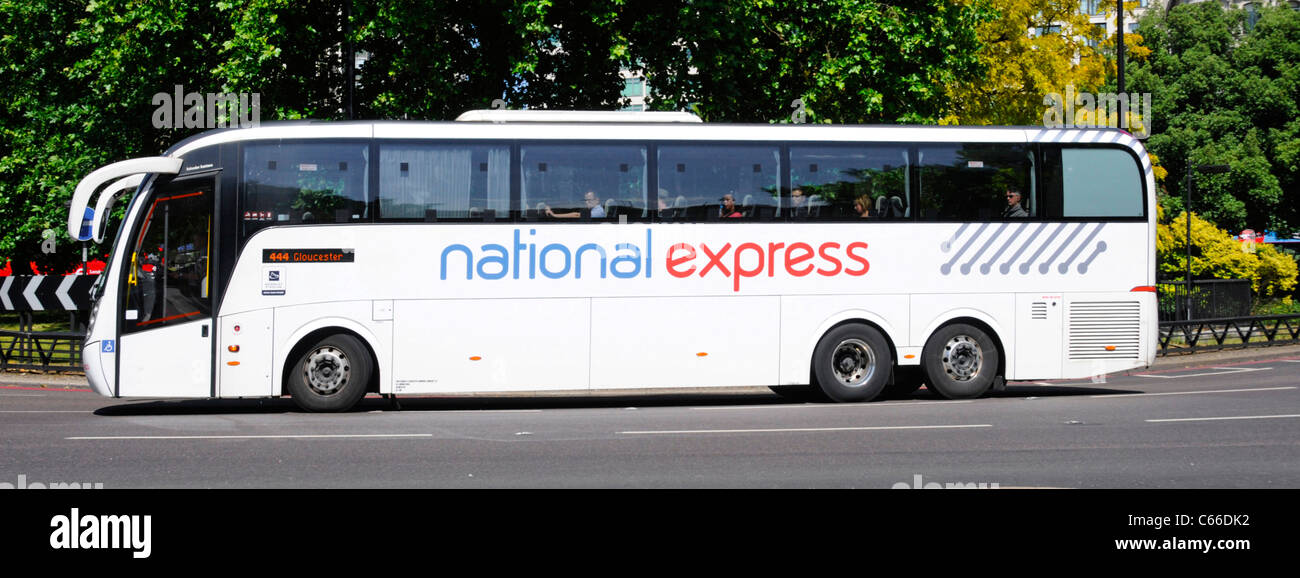 National Express à Londres dans l'entraîneur de Gloucester Park Lane London England UK Banque D'Images