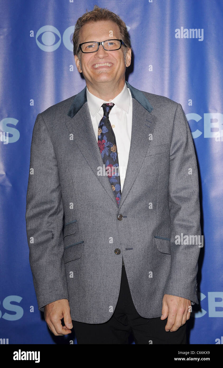 Drew Carey aux arrivées pour CBS Upfront Présentation pour l'automne 2011, la tente au Lincoln Center, New York, NY Le 18 mai 2011. Photo Banque D'Images