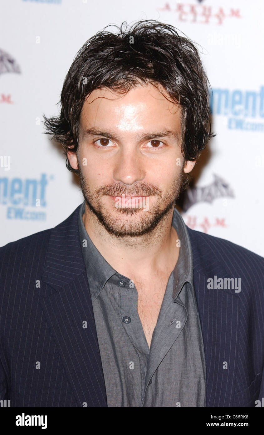 Santiago Cabrera Banque De Photographies Et D Images A Haute Resolution Alamy