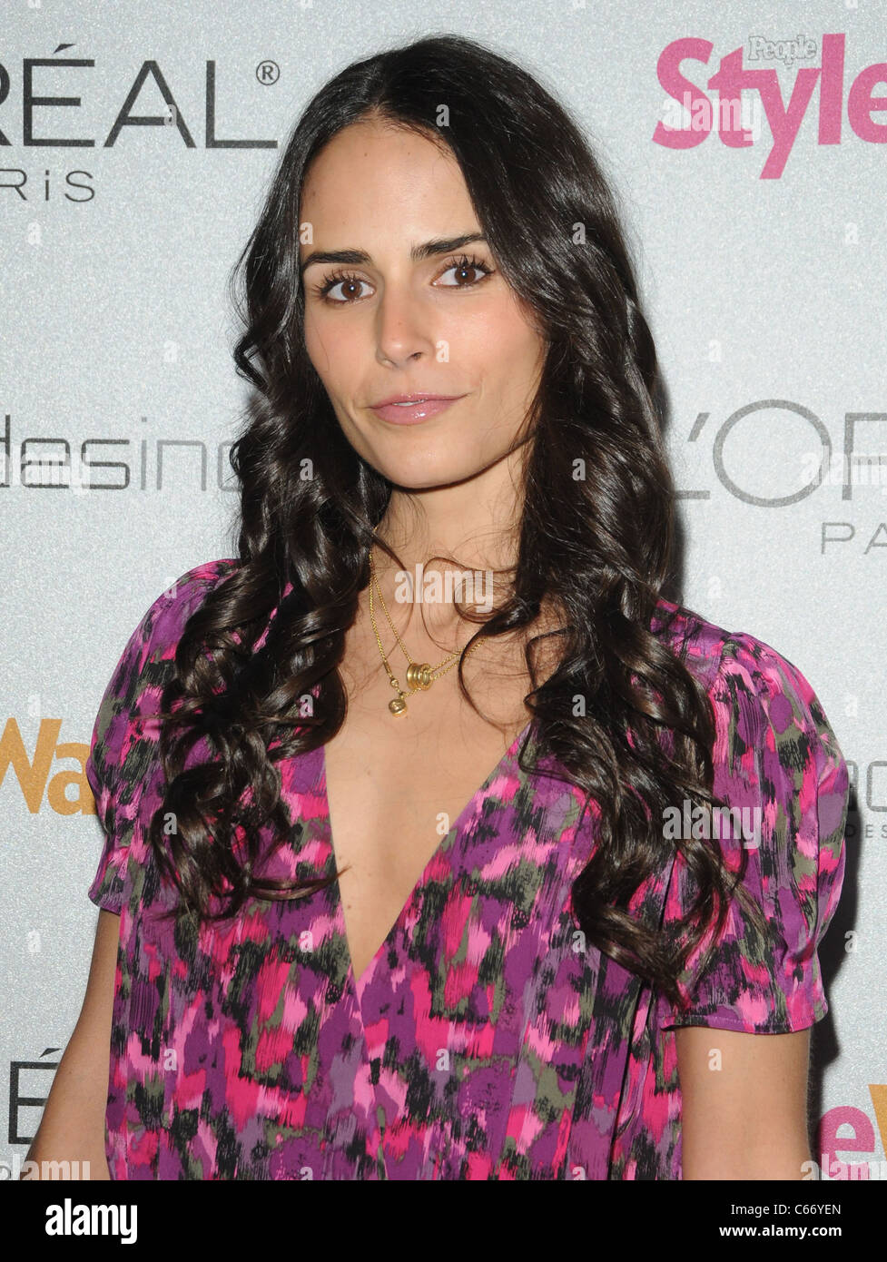 Jordana Brewster aux arrivées de personnes StyleWatch a une nuit de style Tapis Rouge, décennies vintage couture boutique, Los Angeles, CA, 27 janvier 2011. Photo par : Dee Cercone/Everett Collection Banque D'Images
