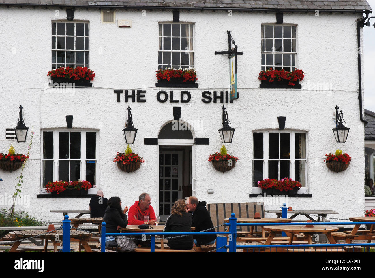 Le vieux bateau public House à Heybridge Basin Angleterre Essex Banque D'Images