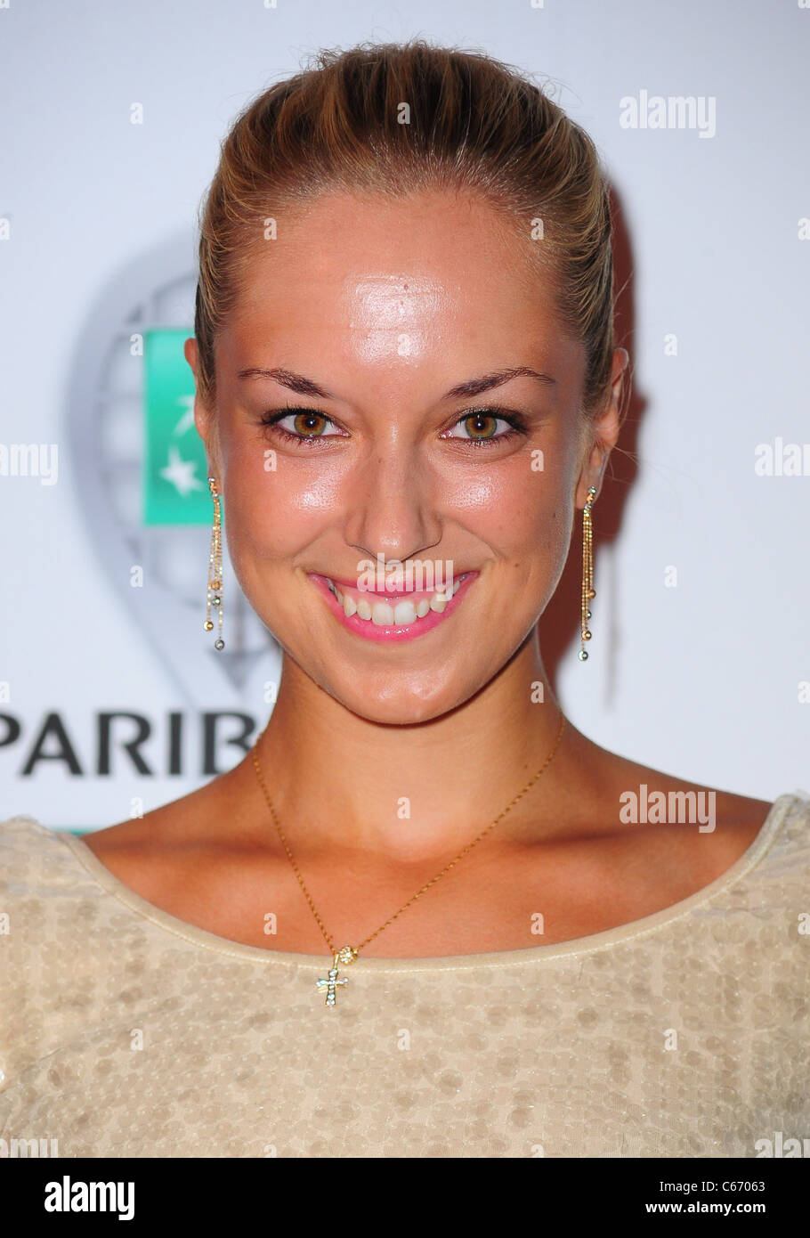 Sabine Lisicki lors d'une comparution dans le cadre de la 11ème édition du BNP PARIBAS Taste of Tennis, W Hotel, New York, NY, le 26 août 2010. Photo Banque D'Images Sabine Lisicki lors d'une comparution dans le cadre de la 11ème édition du BNP PARIBAS Taste of Tennis, W Hotel, New York, NY, le 26 août 2010. Photo Banque D'Images