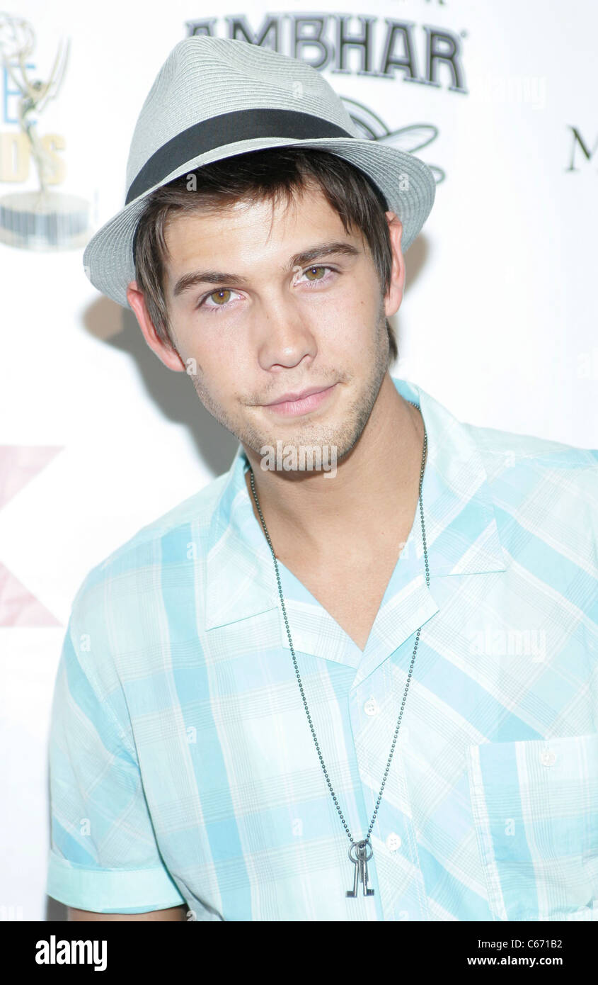 Casey Deidrick lors d'une apparition publique pour miX Lounge Pre-Party officiel pour 2010 pendant la journée, Animation Prix Emmy, l'hôtel Mandalay Bay, à Las Vegas, NV le 26 juin 2010. Photo par : James Atoa/Everett Collection Banque D'Images