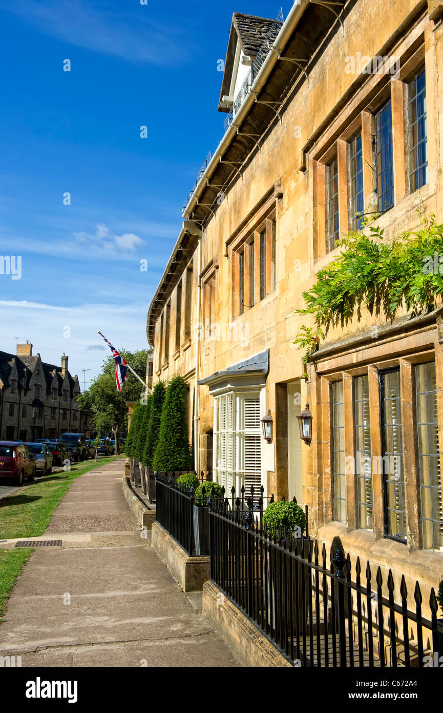 Joli chalet en pierre de Cotswold dans le village de Chipping Campden Gloucestershire Banque D'Images