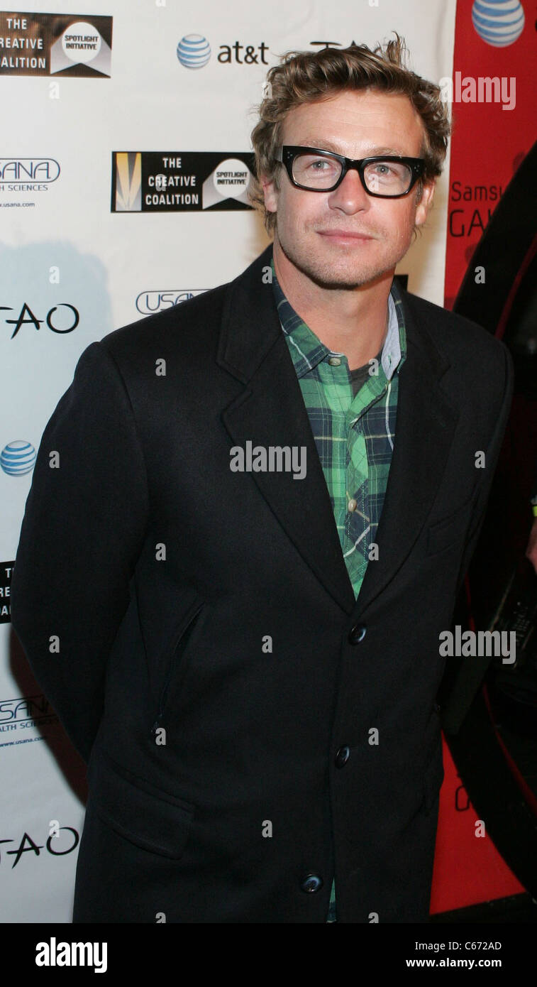 Simon Baker à l'arrivée pour 2011 de l'Initiative Creative Coalition Spotlight Awards, TAO à l'ascenseur, Park City, UT, 24 Janvier Banque D'Images