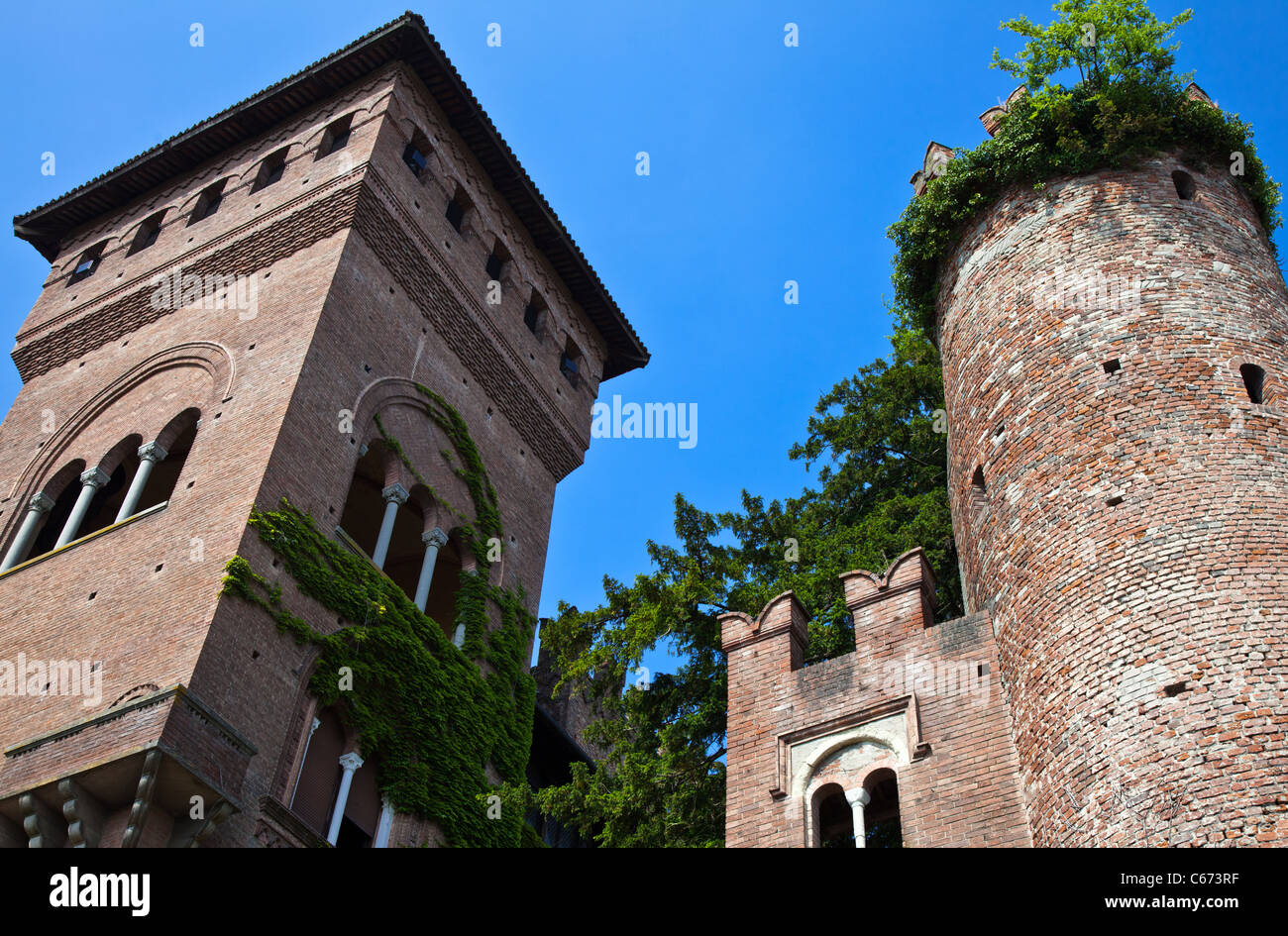 L'Italie, Piémont, Monferrato, Montedivalli, le Château Banque D'Images