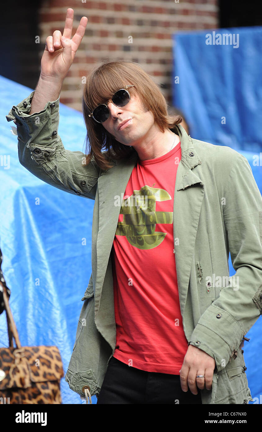 Liam Gallagher en apparence pour le talk show Late Show with David Letterman - WED, Ed Sullivan Theater, New York, NY, le 22 juin Banque D'Images