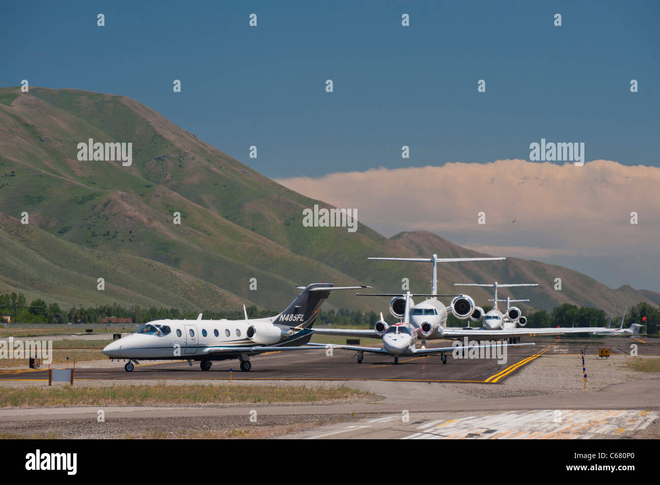 En attente pour le décollage des avions à Sun Valley Idaho Banque D'Images