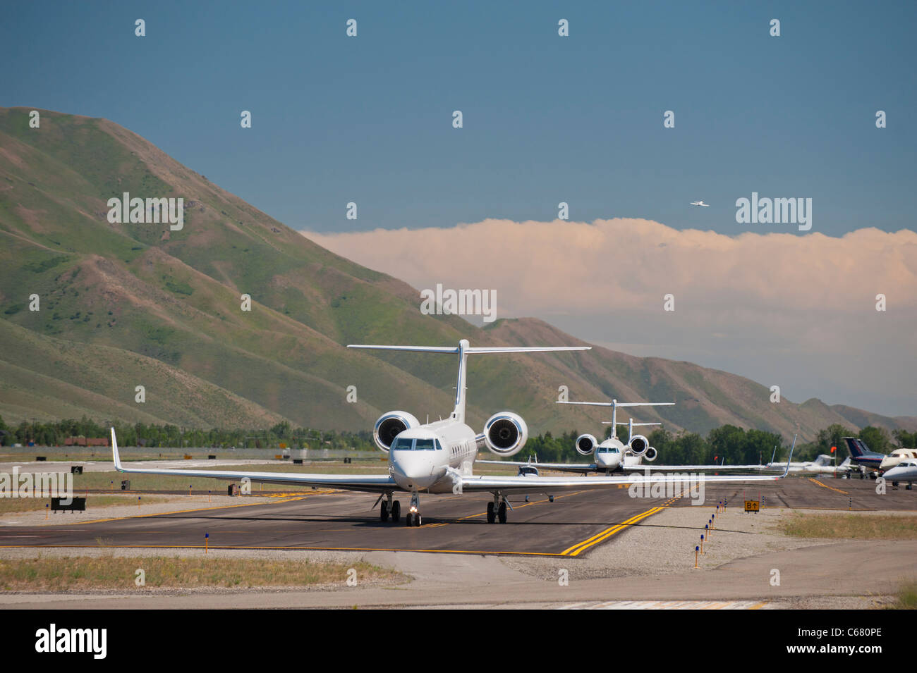 En attente pour le décollage des avions à Sun Valley Idaho Banque D'Images