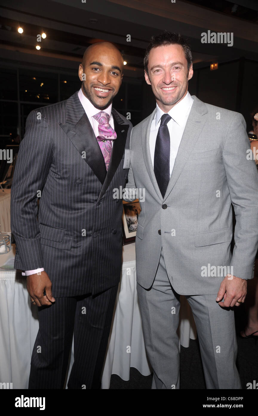 David Tyree, Hugh Jackman aux arrivées pour les enfants de la ville 2010 Gala bénéfice, Pier 60 à Chelsea Piers, New York, NY Le 30 septembre 2010. Photo par : Rob riche/Everett Collection Banque D'Images