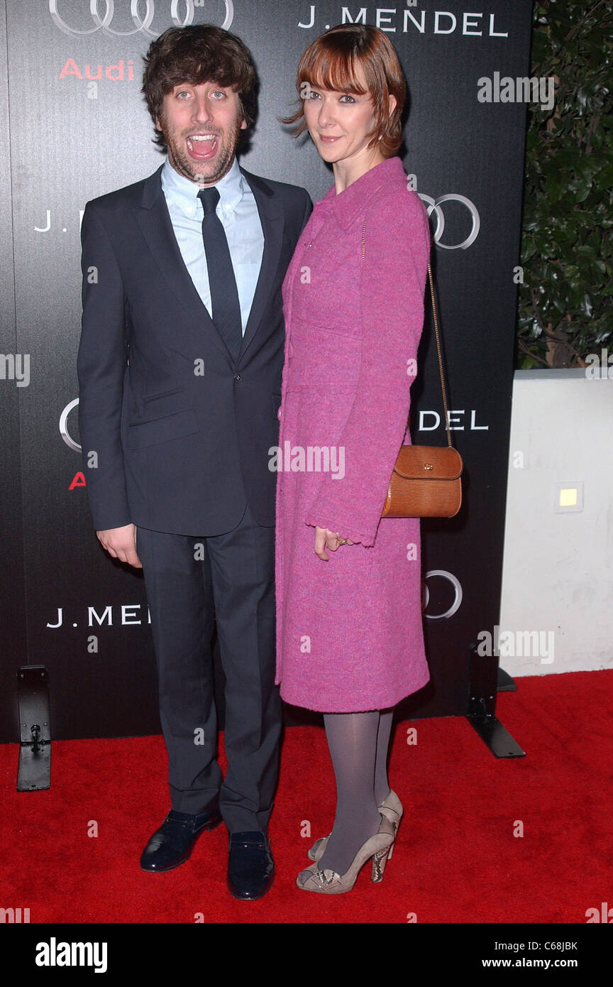 Simon Helberg, Jocelyn Towne aux arrivées de Audi Golden Globes Party de lancement du programme de la semaine, l'Cecconi, Los Angeles, CA 9 janvier 2011. Photo par : Jody Cortes/Everett Collection Banque D'Images