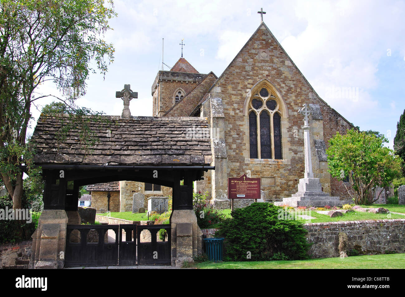 St.Mary's Church, le Livre vert, Chiddingfold, Surrey, Angleterre, Royaume-Uni Banque D'Images