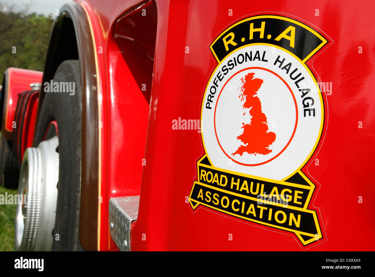 Un Road Haulage Association logo sur un camion au Royaume-Uni. Banque D'Images