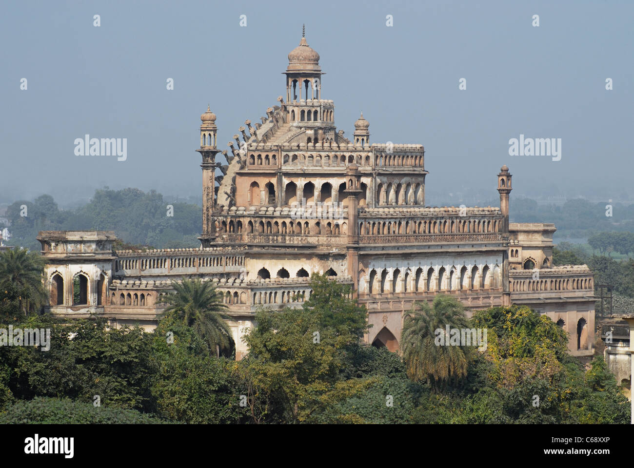 Mosquée Asfi Masjid ou mosquée Asfi à Bara Imambara, Lucknow, Uttar Pradesh, Inde. Banque D'Images