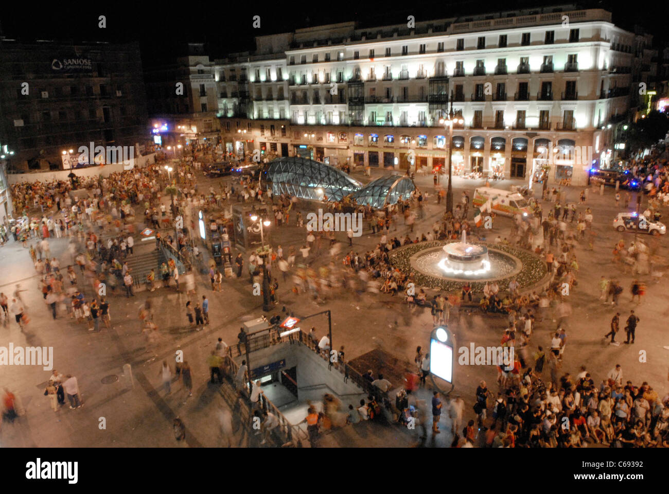 Pèlerins JMJ à Puerta del Sol, Madrid, Espagne Banque D'Images